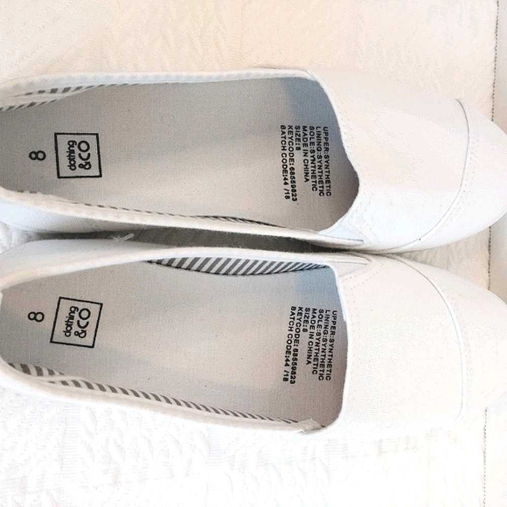 White Canvas Slip-on Shoes - Picture 7 of 9